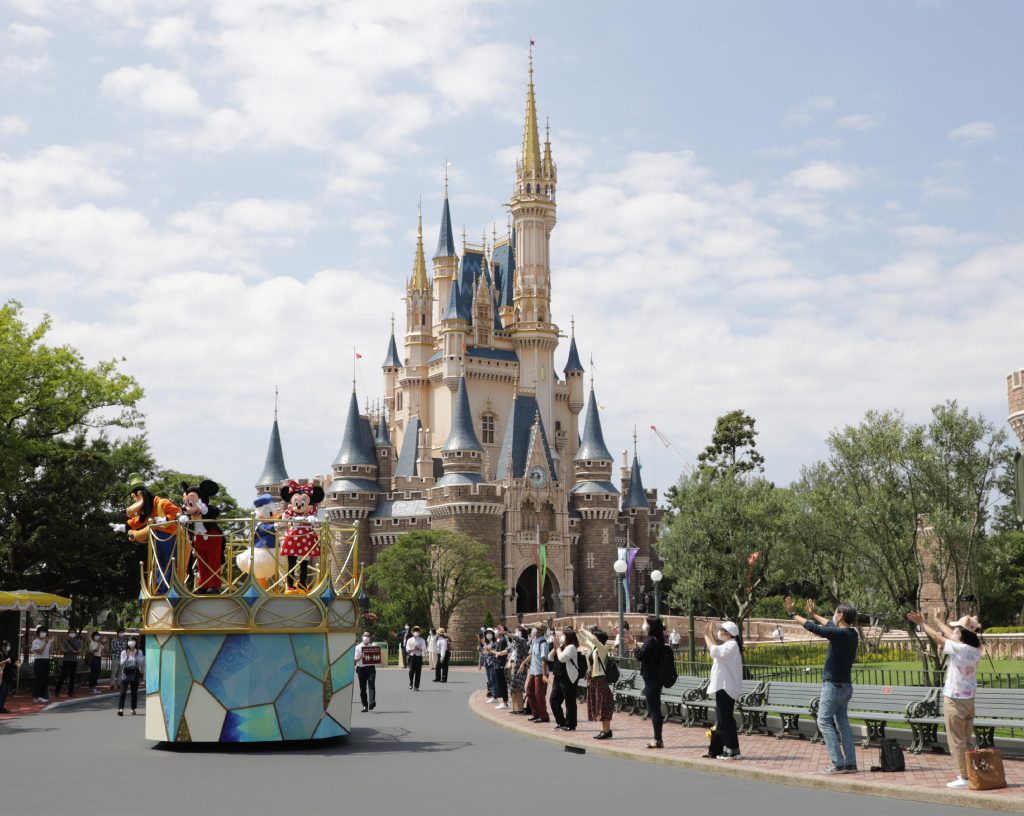 Also, from the same date, the maximum daily limit for visitors to the two Disney parks in Urayasu, Chiba Prefecture, east of Tokyo, will be boosted to 20,000 per park from 10,000 at present. (AFP)