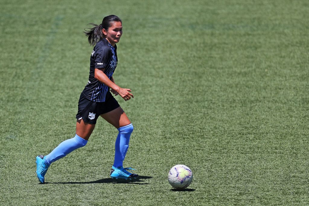 Nahomi Kawasumi #9 of Sky Blue FC dribbles downfield during the quarterfinal match of the NWSL Challenge Cup at Zions Bank Stadium on July 18, 2020 in Herriman, Utah. (AFP)