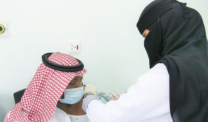 More than 2 million doses have been given across 500 sites as the Kingdom steps up its inoculation program. (SPA)
