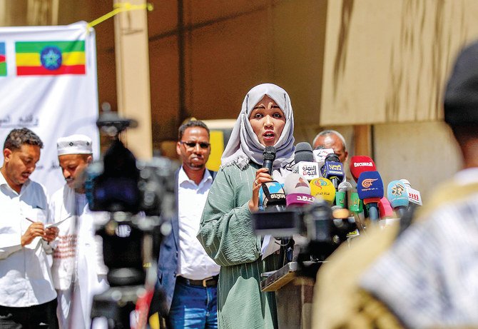 Migrant community leaders in Sanaa called for an international investigation into a killer blaze that tore through a detention center last week. AFP
