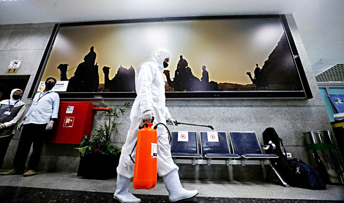 The Egyptian government has begun to prepare for a third wave of COVID-19. (Reuters)