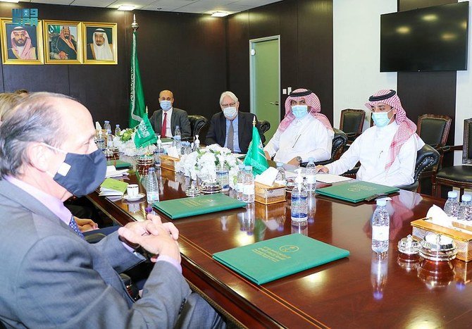 UN envoy to Yemen Martin Griffiths and US envoy to Yemen Tim Lenderking meet Saudi Arabia’s ambassador to Yemen Mohammed bin Saeed Al-Jaber in Royadh. (SPA)