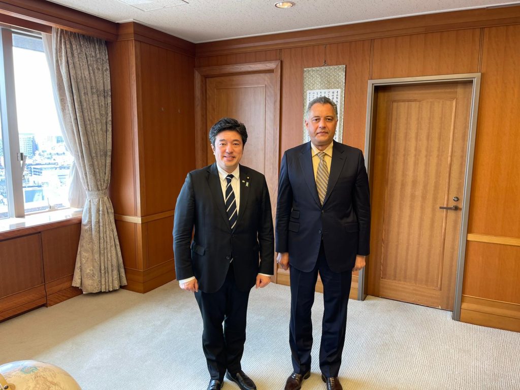 During a courtesy call on Japanese State Minister of Defense Yasuhide Nakayama by Chargé d'Affaires of the Libyan Embassy to Japan Dr. Ahmed Naili, the minister welcomed the approval of the Government of National Unity by the House of Representative in Libya on March 10. (ANJP)