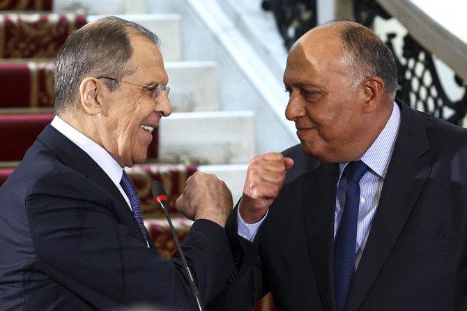 Egyptian Foreign Minister Sameh Shukry and Russia's Foreign Minister Sergei Lavrov in joint news conference following their talks in Cairo. (AP)