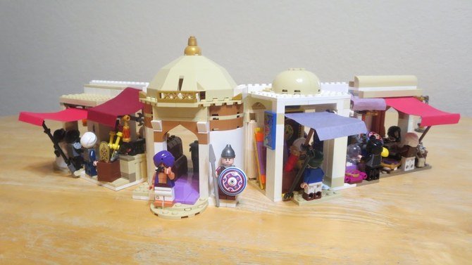 A Middle Eastern Bazaar constructed with LEGO blocks. (Screengrab YouTube)