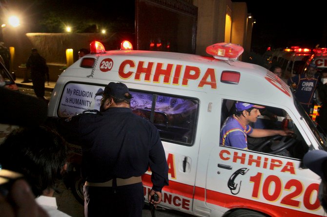 An ambulance transports an injured from the site of bomb blast in Quetta, Pakistan, Wednesday, April 21, 2021. (AP)