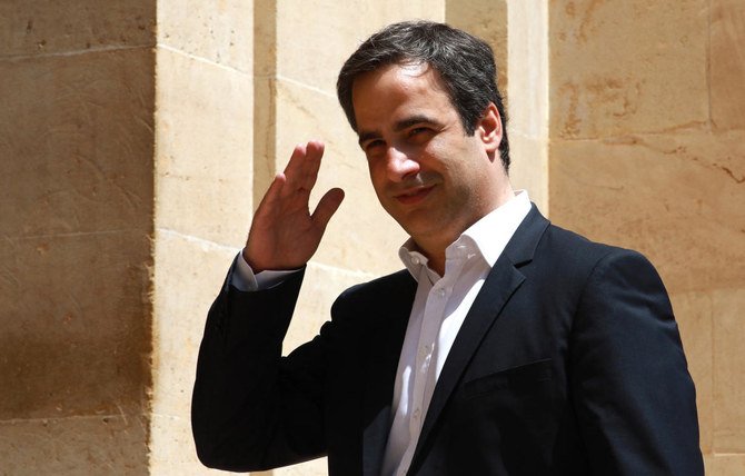 Moawad called for “the formation of a clear, capable and united opposition to face the mafia and the militia.” (File/AFP)