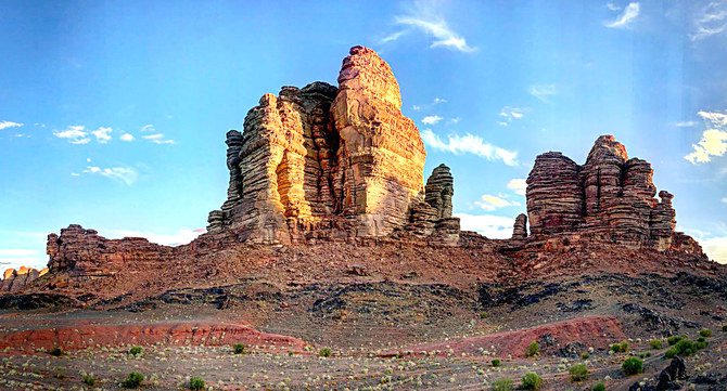 The mountains are about 1,000 meters above sea level, and are located east of the Hijaz range. (Article photos/Twitter: Wael Al-Khalid)