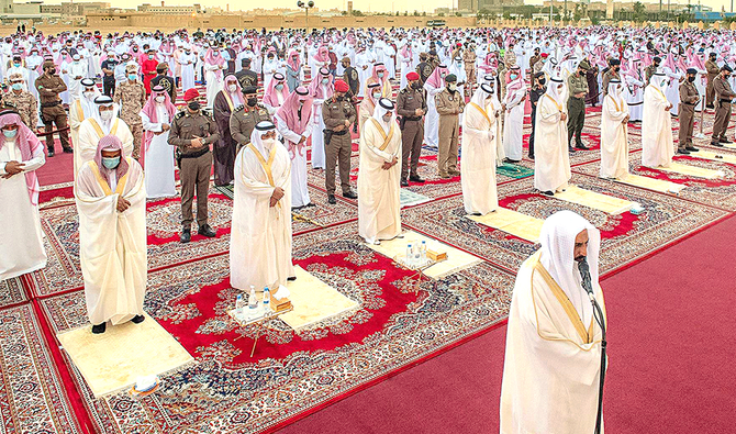 Worshippers across the Kingdom performed Eid Al-Fitr prayers in 20,569 mosques and open-air prayer areas. (SPA)