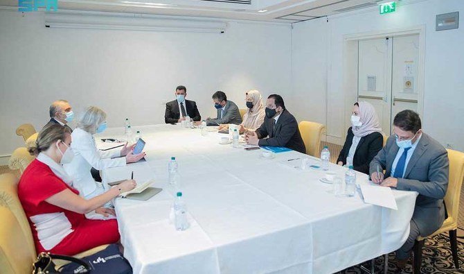 Saudi Education Minister Dr. Hamad bin Mohammed Al-Asheikh held a meeting with UNESCO’s top official Stefania Giannini in Italy on Tuesday. (SPA)