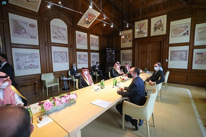 Saudi Arabia’s Prince Faisal bin Farhan meets his Austrian counterpart Alexander Schallenberg during his official visit to Vienna. (SPA)