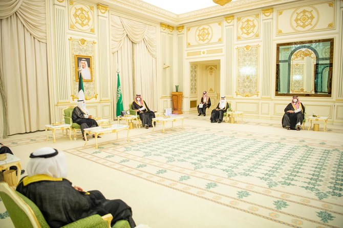 Saudi Arabia’s Crown Prince Mohammed bin Salman receives his Kuwaiti counterpart Sheikh Meshal Al-Ahmed Al-Jaber Al-Sabah in Riyadh. (SPA)