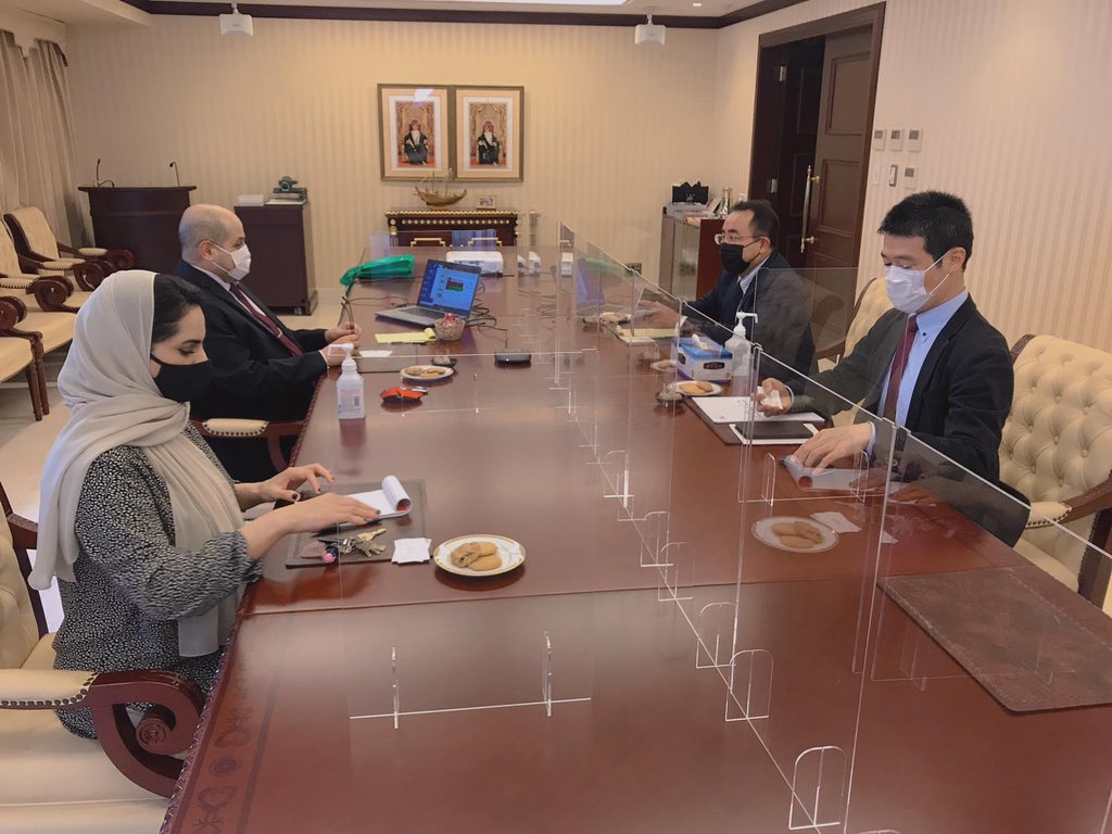 The Ambassador of Oman to Japan and officials from JICA at the Embassy of Oman in Tokyo. (Twitter/OmanEmb)