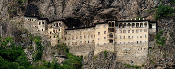Sümela Monastery as seen from across the narrow Altındere valley that it is located in, south of Trabzon in eastern Turkey. (Bjørn Christian Tørrissen via Wikimedia Commons)
