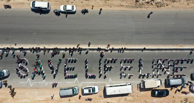 The unanimous vote to extend the mandate for the transport of aid to Syria through a crossing on the border with Turkey came after Russia finally agreed to a compromise with the US. (AFP)