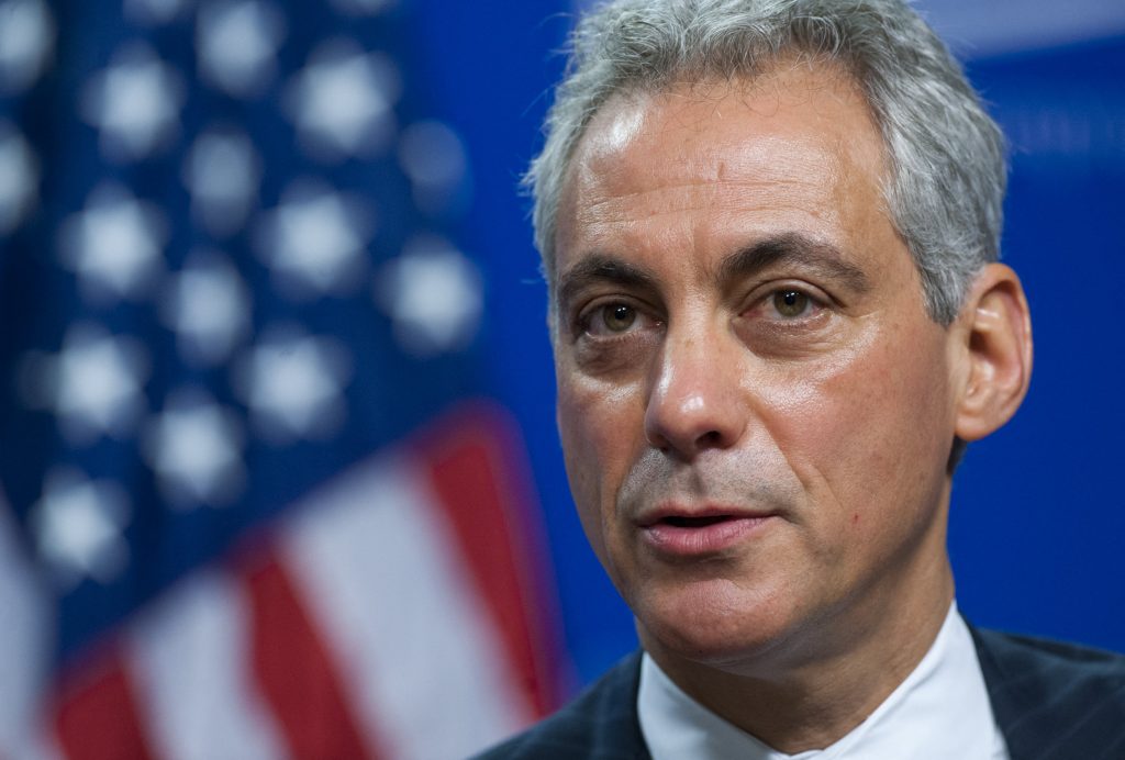 It is expected that Rahm Emanuel, who assumed key positions in the US political arena, will assume his new post at an early date. (AFP)