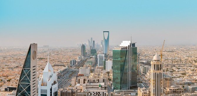Higher oil output amid an OPEC+ agreement has helped push Saudi Arabia's economic recovery in 2021. (Shutterstock)