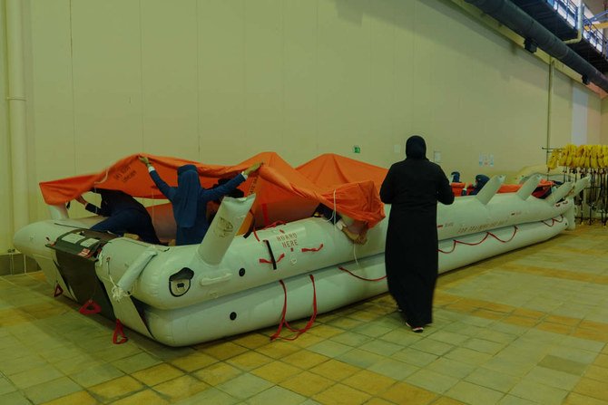 Saudi female trainees showed an exceptional performance during their professional training with a 100 percent success rate, an official at the academy said. (Photos/Huda Bashatah)