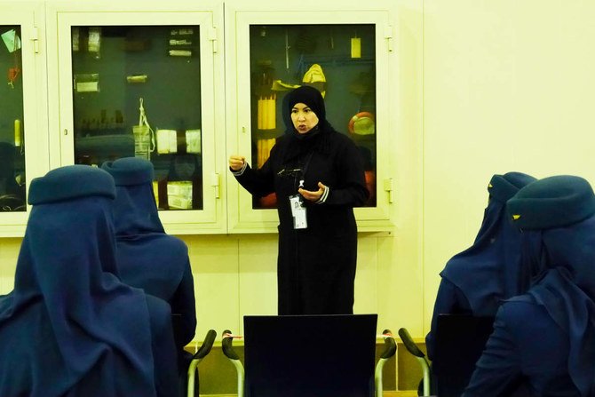 Saudi female trainees showed an exceptional performance during their professional training with a 100 percent success rate, an official at the academy said. (Photos/Huda Bashatah)