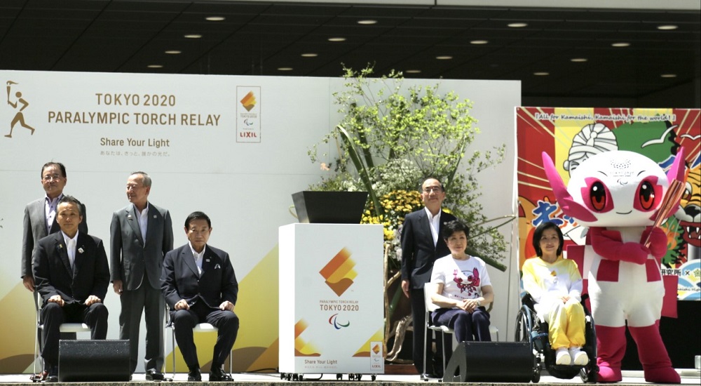 Ceremony of Paralympic torch relay and lighting up of the cauldron in Tokyo citizen arena plaza near Tokyo Metropolitan Government building. (ANJ/Pierre Boutier)