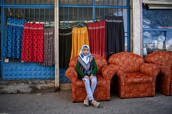 Syrian refugee Dalaa Hadidi, 10, poses during in Gaziantep, southeastern Turkey. (File/AFP)