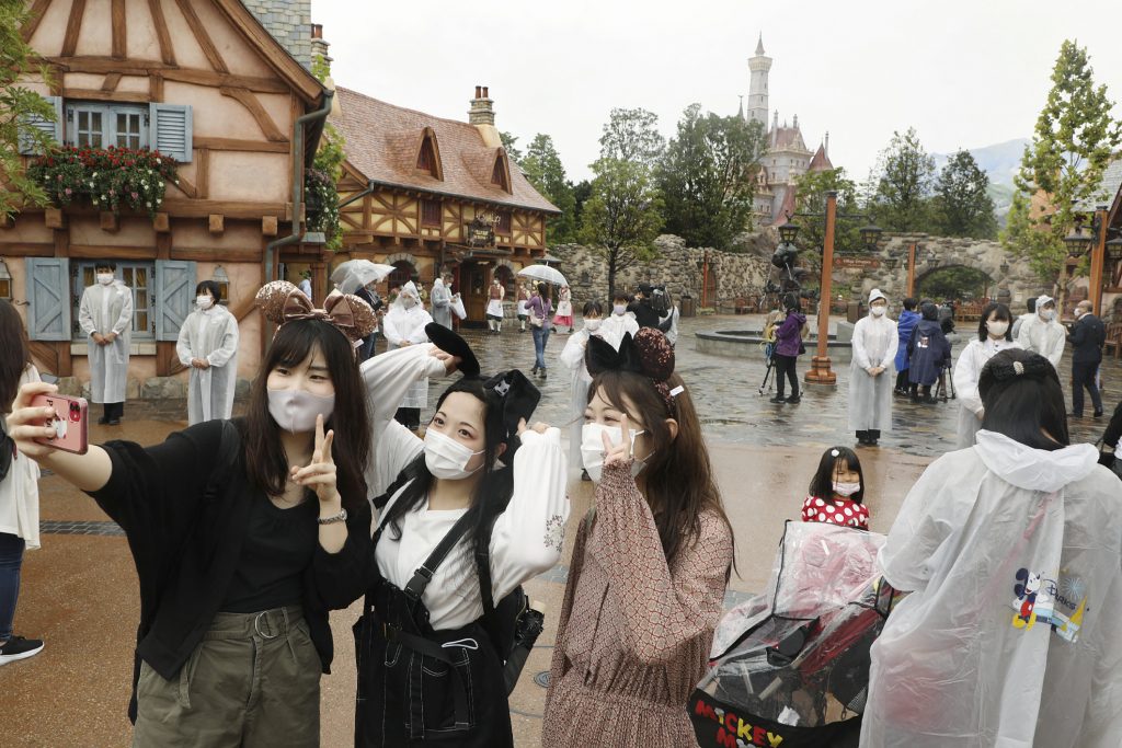Tokyo Disneyland welcomes guests in Halloween costumes (AFP)