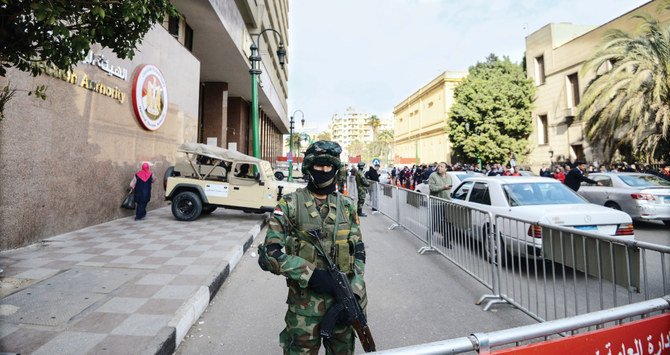 Defense Minister Lt. Gen. Mohammed Zaki has praised the high standard of Egyptian forces’ field and combat skills. (File/AFP)