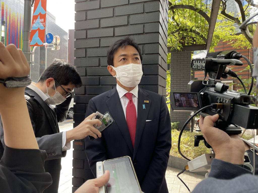 Tamaki, People’s Democratic Party leader talked to the media after giving a speech in Tokyo on October 21 (ANJ)