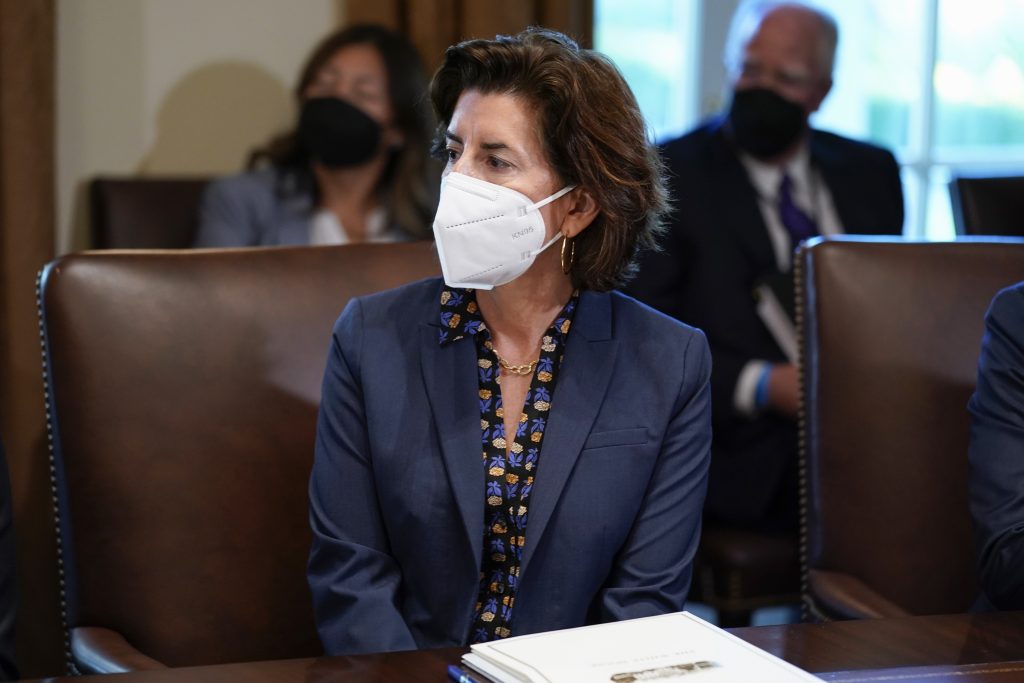 Commerce Secretary Gina Raimondo in the Cabinet Room of the White House, Nov. 12, 2021. (File photo/AP)
