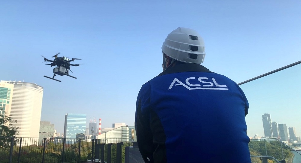 For the first time, an experiment of food delivery by drones in an inhabited area was conducted in Tokyo on Saturday.