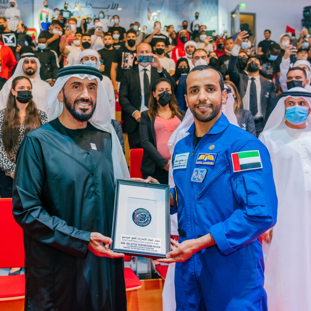 The UAE’s Sheikh Nahyan bin Zayed Al Nahyan, Chairman of the Board of Trustees of the Zayed bin Sultan Al Nahyan Charitable and Humanitarian Foundation and Chairman of the Abu Dhabi Sports Council, and UAE astronaut Hazza Al Mansouri.