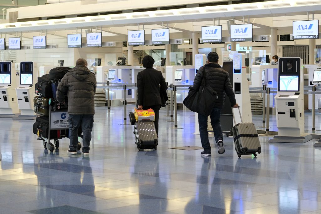 Japan to extend a curb on foreigners entering the country beyond year-end to prevent the spread of the Omicron variant. (AFP)