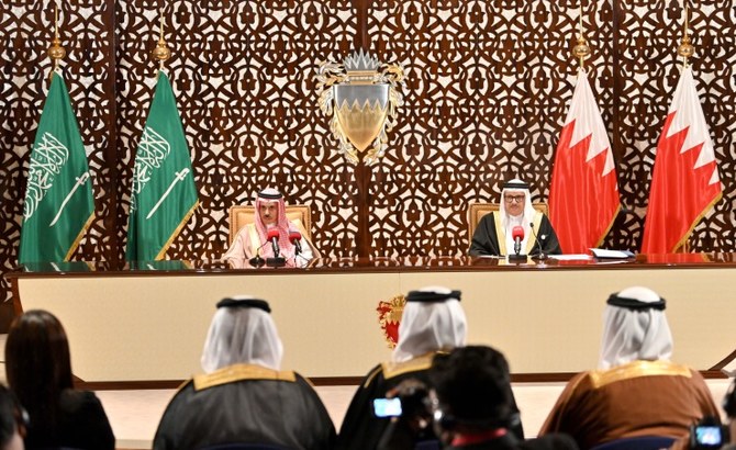 Saudi Arabia’s Foreign Minister Prince Faisal bin Farhan holds a press conference with his Bahraini counterpart Abdullatif Al-Zayani in Manama. (BNA)