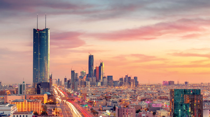 The number of foreign investors registered at the Tadawul has more than doubled from 6 percent in 2019, and Saudi Arabia’s foreign direct investment inflows rose during the pandemic. (Shutterstock)