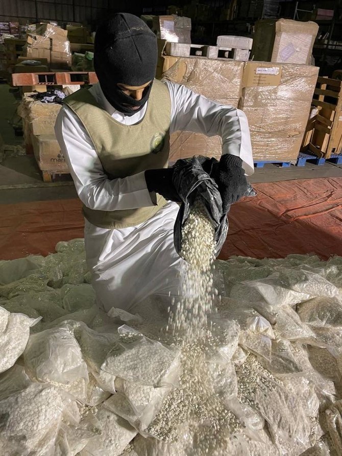 Saudi authorities have thwarted an attempt to smuggle more than 30 million amphetamine pills into the Kingdom. (SPA)