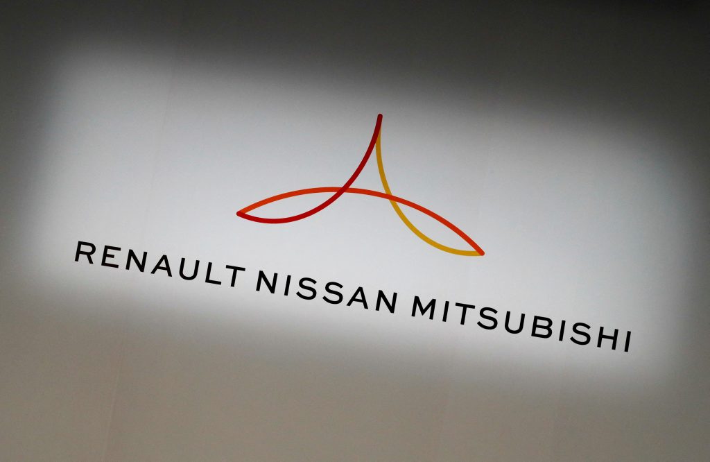 The logo of the Renault-Nissan-Mitsubishi alliance is seen ahead of a Renault, Nissan and Mitsubishi chiefs' joint news conference in Yokohama, Japan, March. 12, 2019. (File photo/Reuters)