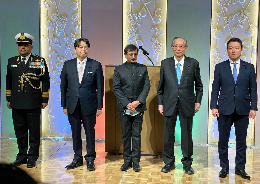 From right: Honda, Parliamentary vice foreign minister, Hosoda, speaker of the Japanese house of Representatives, Indian Ambassador Verma, Japan foreign minister Hayashi and the Indian military attaché. (ANJ)