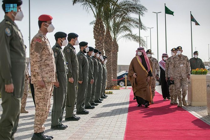 Minister of the Saudi National Guard Prince Abdullah bin Bandar inaugurates the National Guard Air Base in Dirab. (SPA)