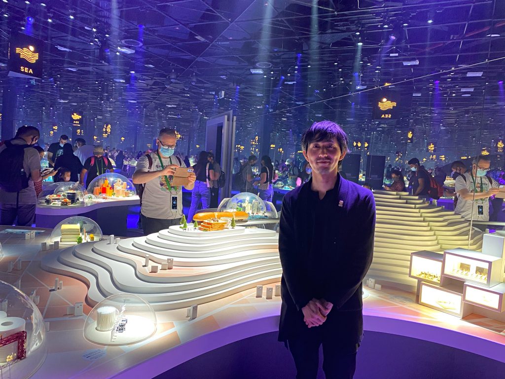 Japanese Artist and miniature photographer Tanaka Tatsuya showcases his art at Expo 2020 Dubai’s Japan Pavilion. (ANJP Photo)