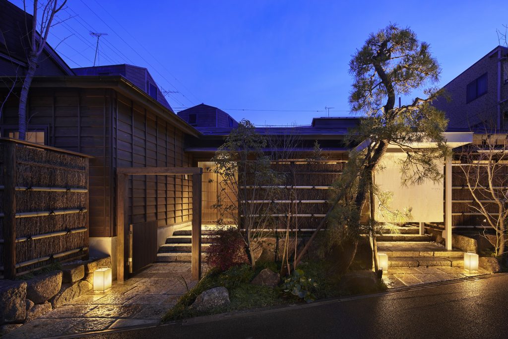 Bookings for night stays and day packages for the spa can be booked online. (Yuen Bettei Daita)