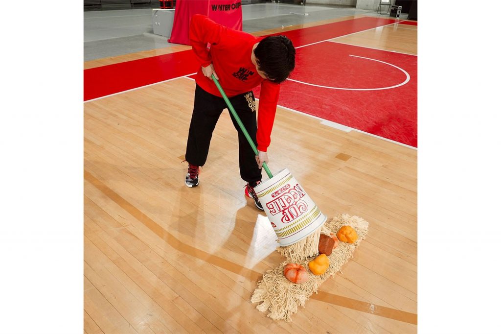 The mop is also decorated with Nissin’s signature meat, shrimp and egg ingredients. (Nissin)