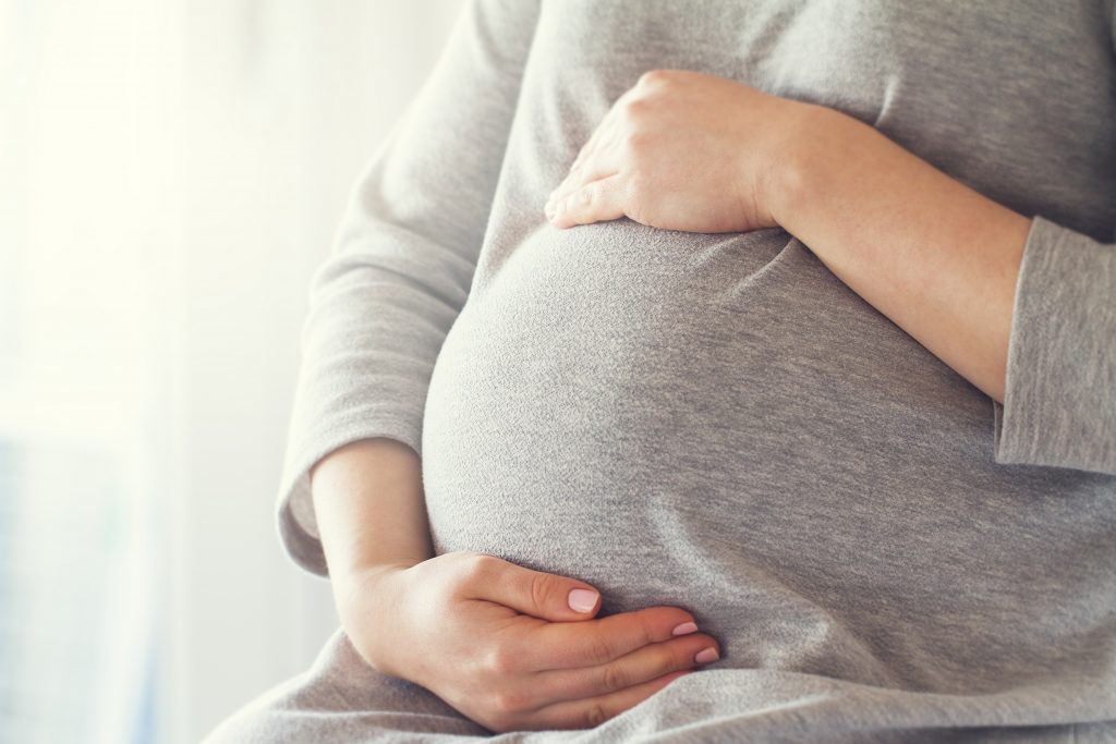 The first large-scale study in Japan targeting pregnant women infected with the novel coronavirus was conducted by the National Center for Child Health and Development and others. (Shutterstock)