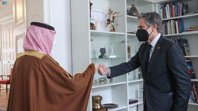 Saudi Arabia’s Foreign Minister Prince Faisal bin Farhan met with his US counterpart Antony Blinken on Saturday to discuss ways to enhance joint efforts to stop the Houthi militia’s violations against Yemen and its people. (SPA)