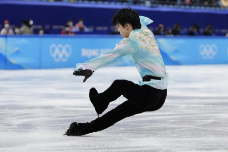 Yuzuru Hanyu, of Japan, falls in the men's free skate program during the figure skating event at the 2022 Winter Olympics, Thursday, Feb. 10, 2022, in Beijing. (AP)