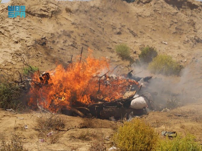 Yemeni army destroys more than 1,100 kilograms of hashish and nearly 8,000 narcotic tablets north of Hajjah. (SPA)