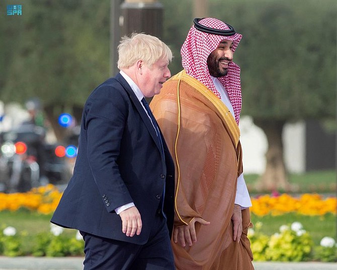 British Prime Minister Boris Johnson met Wednesday with Saudi Crown Prince Mohammed bin Salman to bolster economic and business ties between the two nations. (SPA)