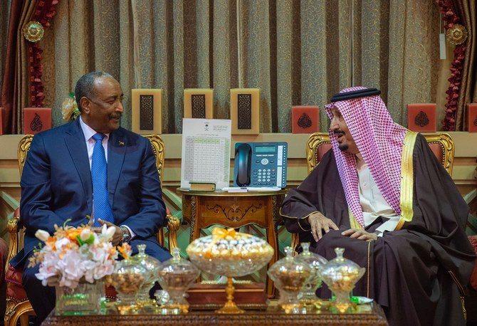 Saudi Arabia’s King Salman receives Sudan's Sovereign Council Chief General Abdel Fattah Al-Burhan in Riyadh on Monday. (SPA)