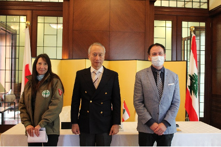  Japan’s Ambassador to Lebanon Takeshi Okubo (L) and Simon Weatherbed, Country Director of Norwegian People’s Aid-Lebanon (R). (Supplied)