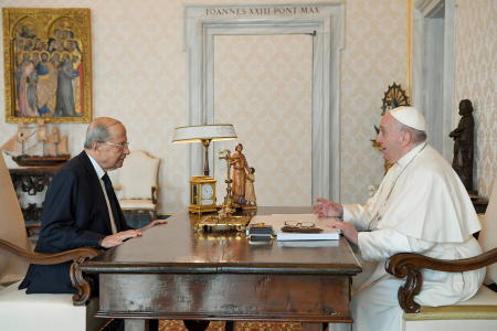 Pope Francis meets Lebanon's President Michel Aoun at the Vatican, March 21, 2022. (Reuters)