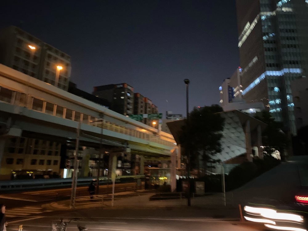 Darkness in Tokyo’s Roppongi district. (ANJ)